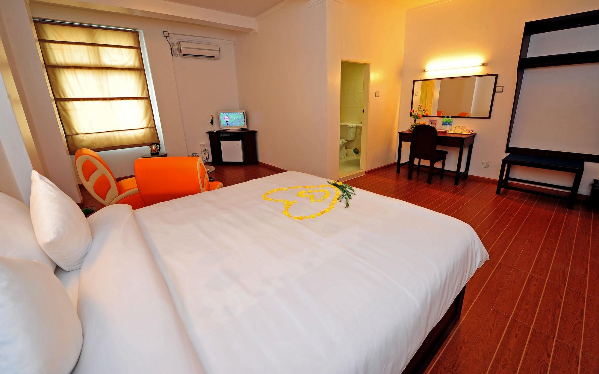 Clover Hotel Yangon Luaran gambar