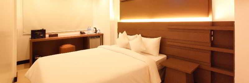 Clover Hotel Yangon Luaran gambar