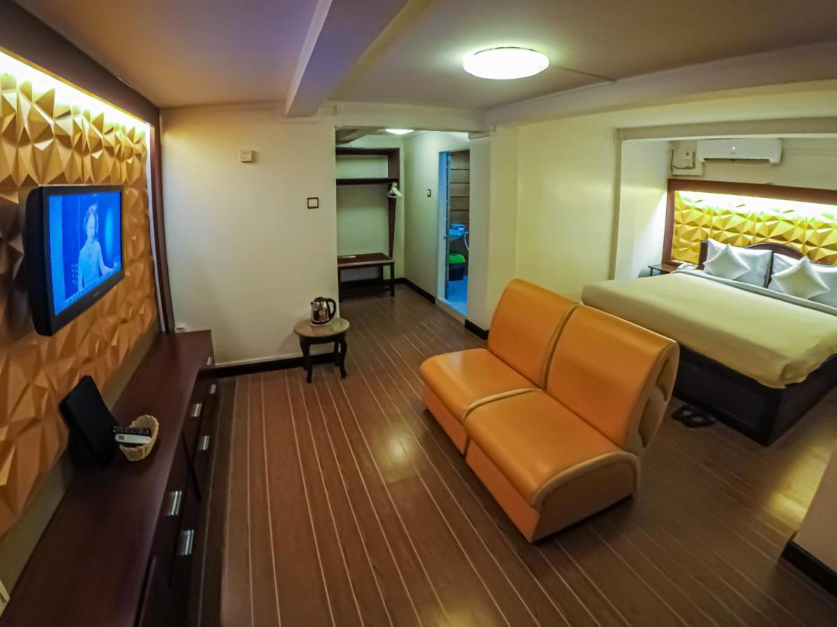 Clover Hotel Yangon Luaran gambar