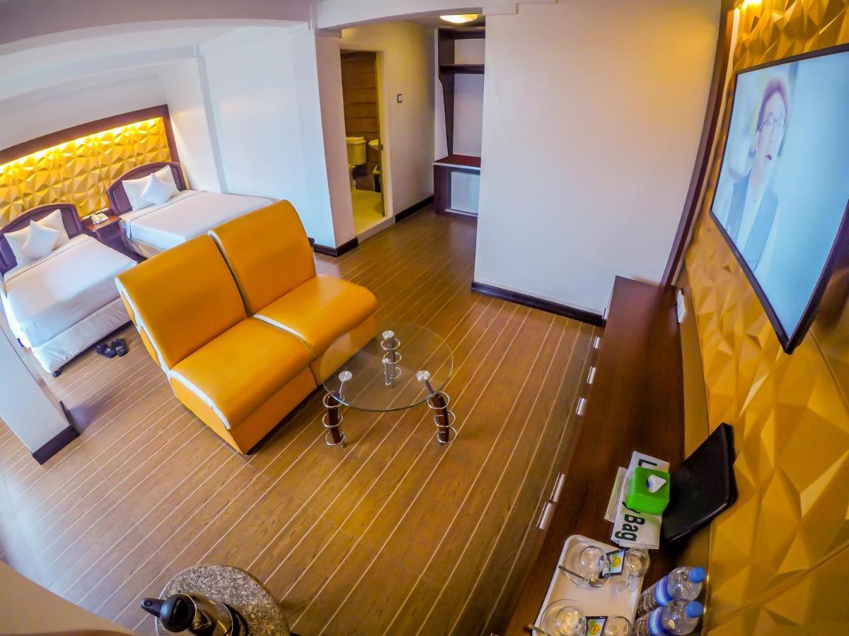 Clover Hotel Yangon Luaran gambar